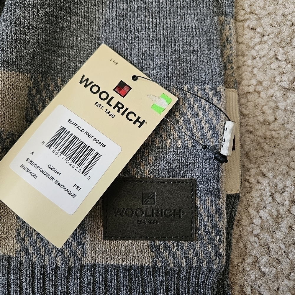 Nwts Woolrich buffalo knit scarf - Picture 3 of 6